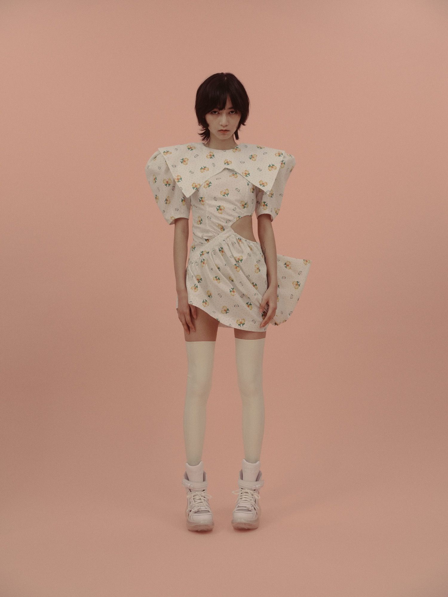 JENNY FAX – TUBE Showroom